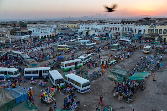 16-djibouti-urban-oasis-670f