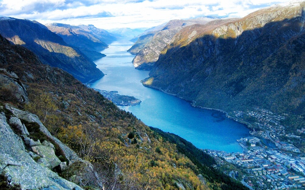 丹哈格峽灣 hardangerfjord 挪威 峽灣